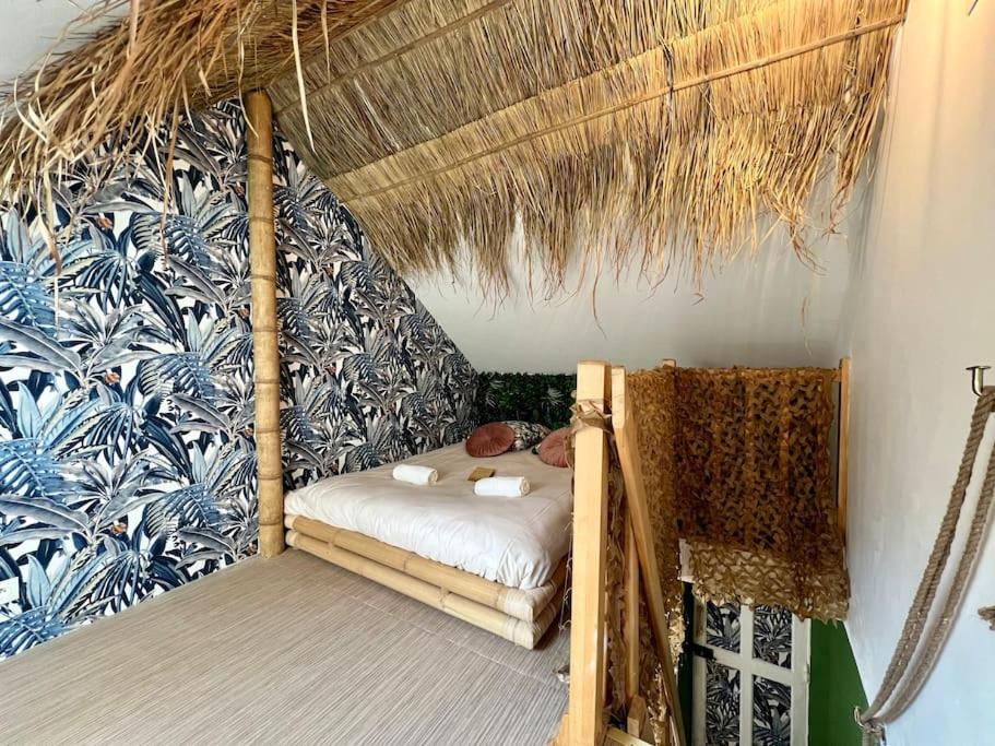 Nuit Dans La Jungle - Love Room Souppes-sur-Loing エクステリア 写真