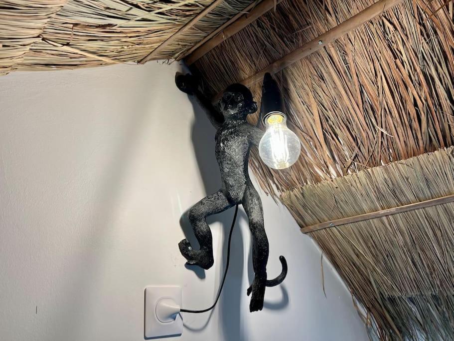 Nuit Dans La Jungle - Love Room Souppes-sur-Loing エクステリア 写真