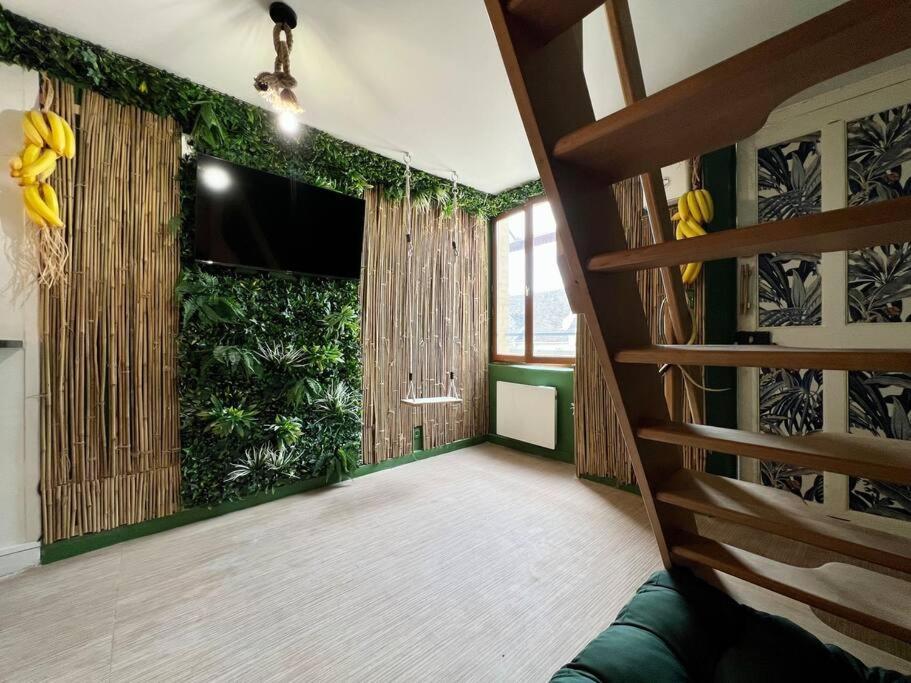 Nuit Dans La Jungle - Love Room Souppes-sur-Loing エクステリア 写真